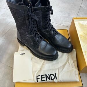 Fendi Black boots